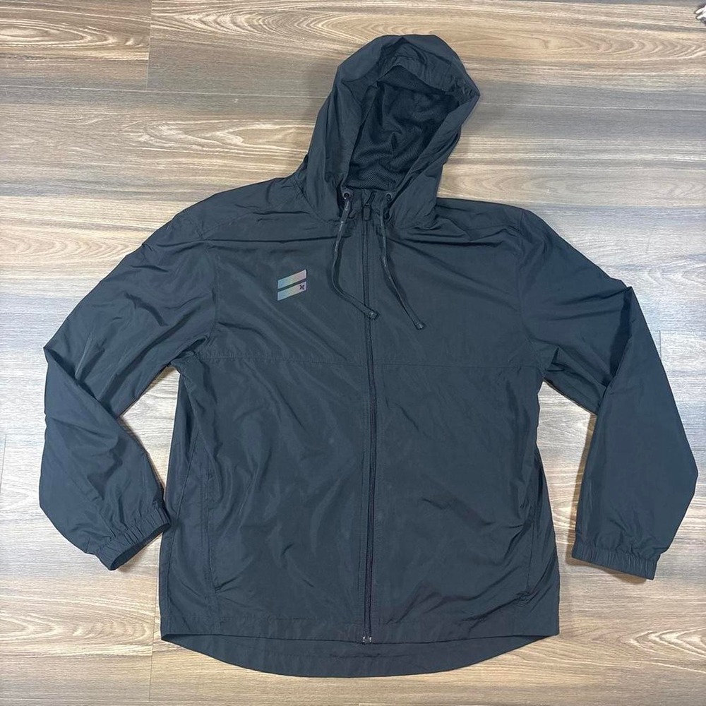 Hurley black windbreaker jacket in size M